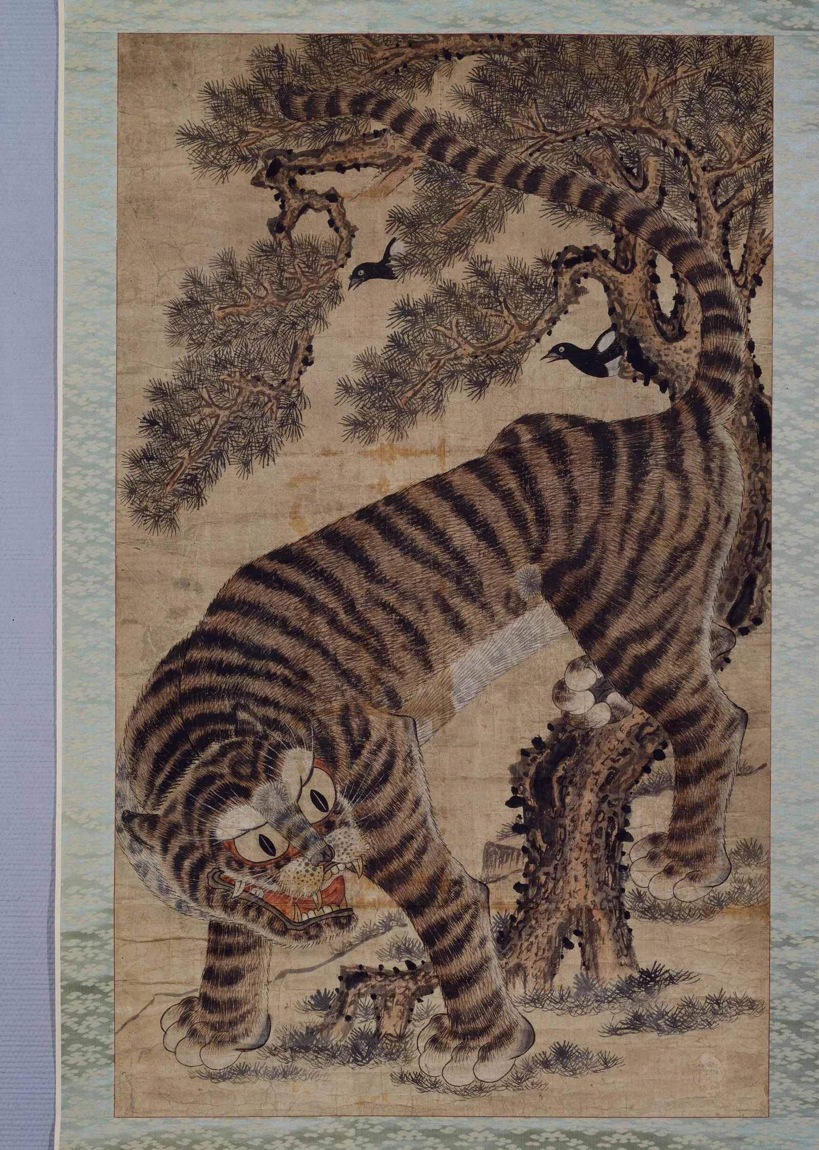 Joseon minhwa tiger and magpie painting, Korean folk art