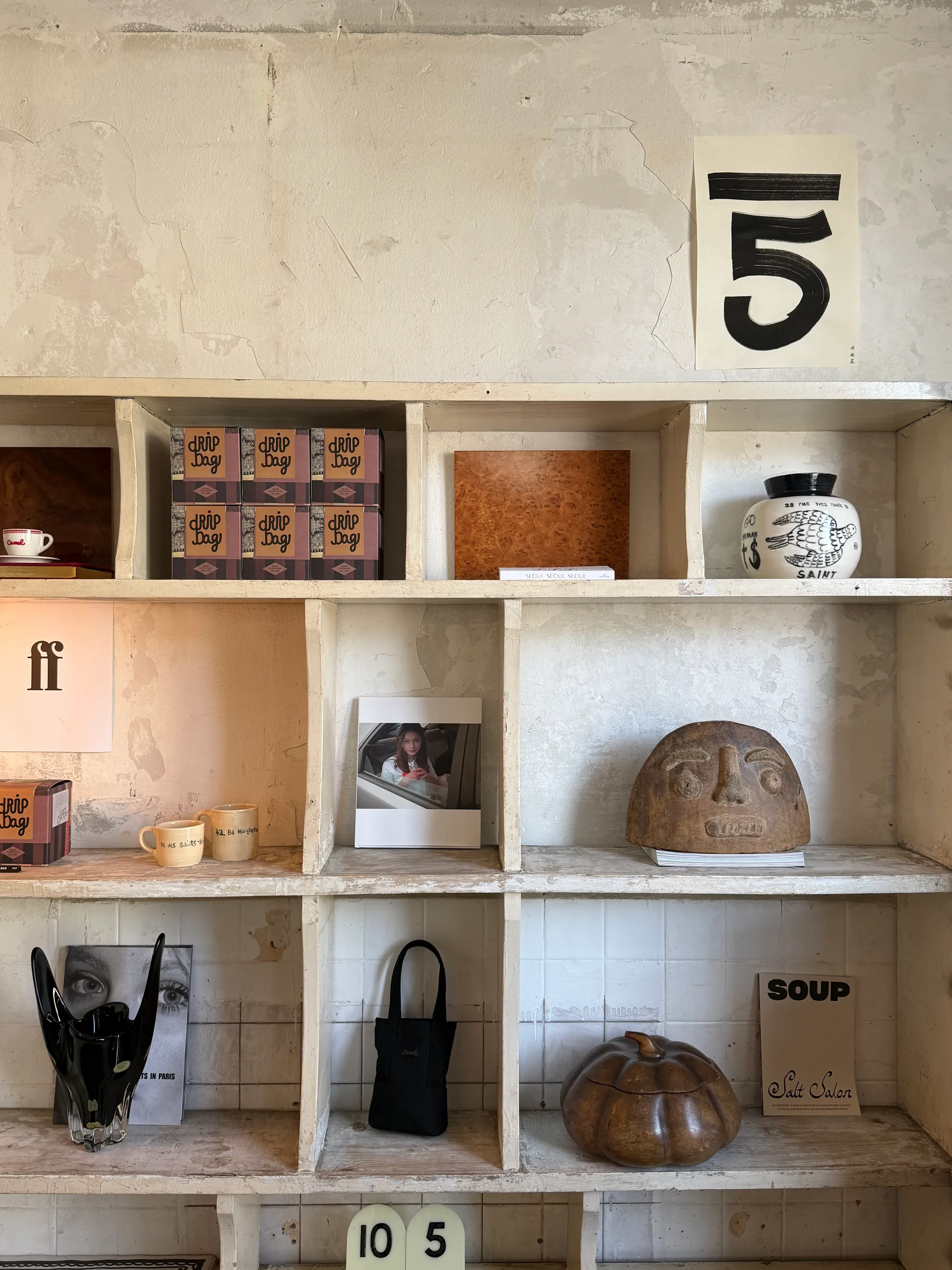 The bulmagi on a shelf at Camel Coffee’s Seochon shop