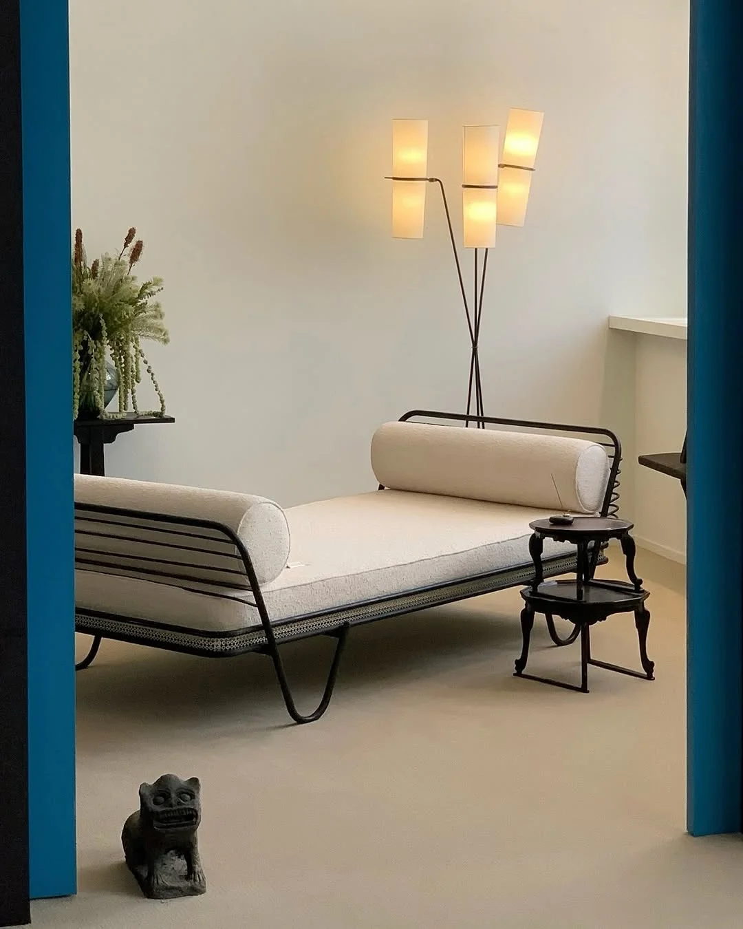 Mimihoe salon — vintage daybed and Joseon small furniture